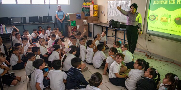 Arranca “Semana del Niño Sano” en primaria Lázaro Cárdenas