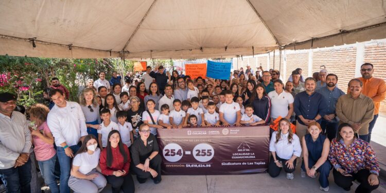 Alcalde de Culiacán inaugura primeras calles en La Guamuchilera y promete llevar agua potable a la comunidad