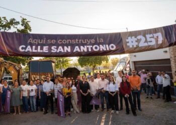 Juan de Dios da respuesta a añejas demandas: inicia obras de pavimentación y entrega techumbre al sur de Culiacán