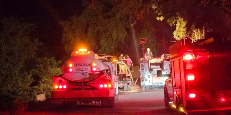 Ayuntamiento apoyará a familias afectadas por incendio en Aguaruto: Gámez Mendívil