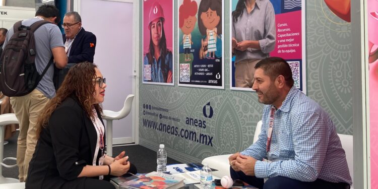 José Paz López participa en el Encuentro Nacional por la Cultura del Agua; establece acuerdos en beneficio de Badiraguato