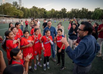 Juan de Dios da banderazo de arranque para transformar el Centro Cívico Constitución, corazón deportivo de Culiacán
