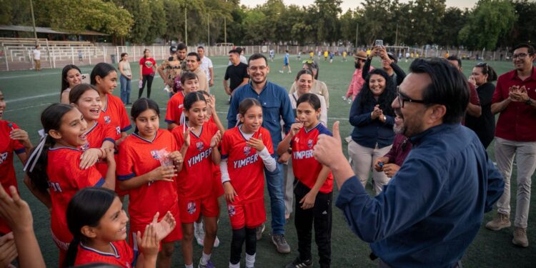 Juan de Dios da banderazo de arranque para transformar el Centro Cívico Constitución, corazón deportivo de Culiacán