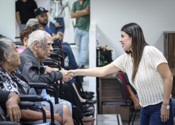 DIF Bienestar Culiacán fortalece la movilidad de familias con la entrega de 28 sillas de ruedas
