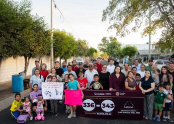 “Por fin se volteó a ver para acá”: entrega Ayuntamiento 8 calles pavimentadas en Hacienda del Río