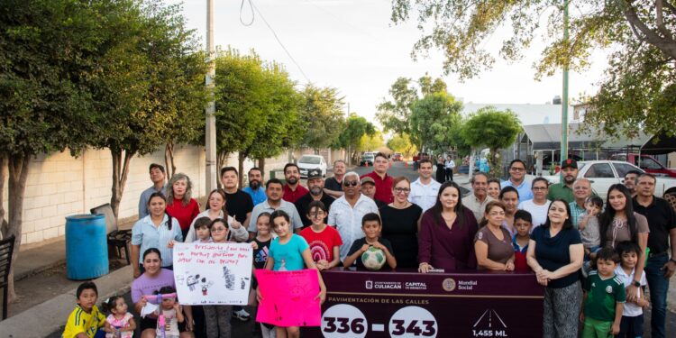 “Por fin se volteó a ver para acá”: entrega Ayuntamiento 8 calles pavimentadas en Hacienda del Río