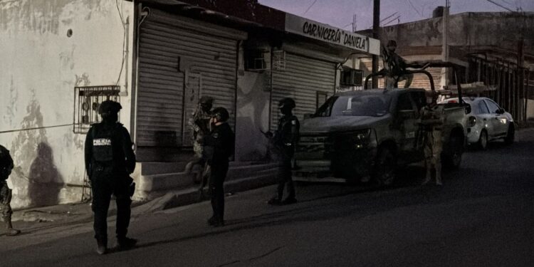 Un hombre no identificado fue herido a balazos en la República Mexicana