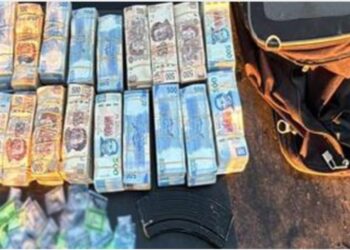 Capturan a un hombre con 4.5 millones de pesos en efectivo en Culiacán