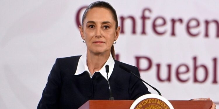 Sin contacto con Sheinbaum tras conflicto en Mexinol; Rocha avala postura de embajador de EU