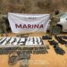 Marinos aseguran armas en vehículos abandonados en San Ignacio