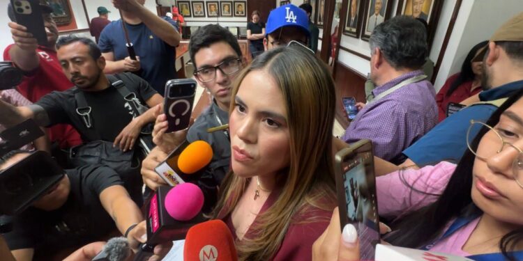 “Hay retos y desafíos en Culiacán”: Ana Miriam Ramos tras asumir alcaldía provisional; promete continuidad