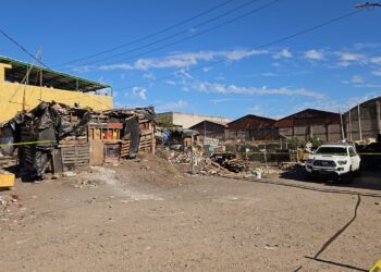 Pareja es asesinada a balazos en zona de invasiones de Culiacán