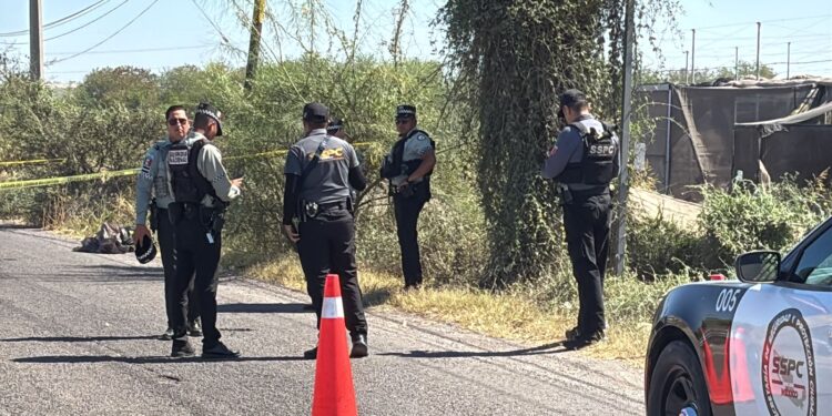 Encuentran a hombre asesinado y envuelto en bolsas negras en Culiacán