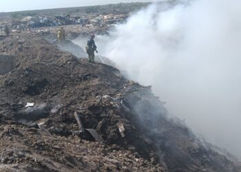 Controlado al 80% incendio en basurón del Piggyback en Culiacán