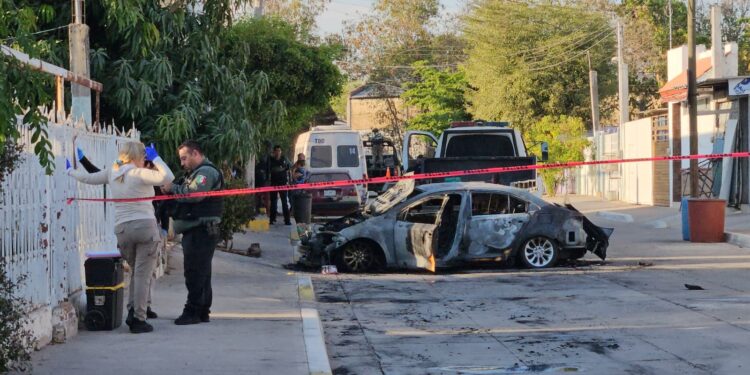 Ataques a domicilios en la colonia Industrial El Palmito deja daños materiales y un vehículo calcinado