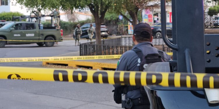 Asesinan a balazos a un joven en el fraccionamiento STASE