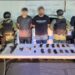 Derivado de una denuncia anónima al 089, el Grupo Interinstitucional detiene a 2 personas en posesión de 4 armas, cargadores, cartuchos, equipo táctico y un vehículo