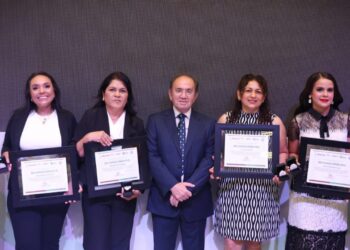 COBAES reconoce la vocación y excelencia de maestras y maestros con el Mérito Docente 2026