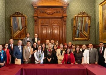 Gobernadora Yeraldine acude a reunión con la presidenta Claudia Sheinbaum en Palacio Nacional