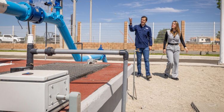 Supervisa Ana Miriam Ramos primeras pruebas de operación de la planta potabilizadora de San Lorenzo