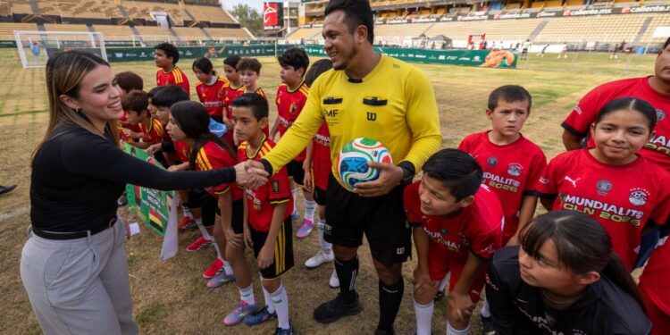 Ana Miriam Ramos destaca impulso al deporte infantil durante arranque de acciones del Mundialito Culiacán 2026