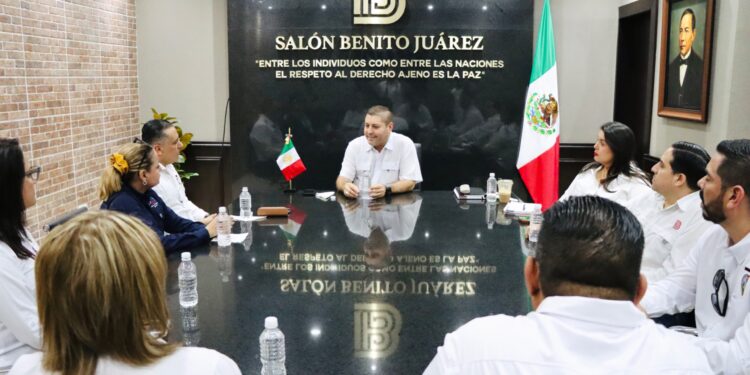 Alcalde de Badiraguato gestiona Unidad de Medicina Familiar del IMSS para la alcaldía central del municipio