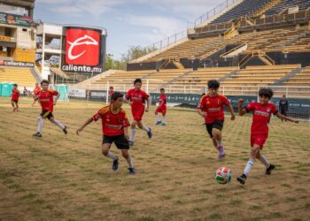 Tiene Paraguay-FC Lombardo buen inicio en el Mundialito Culiacán 2026