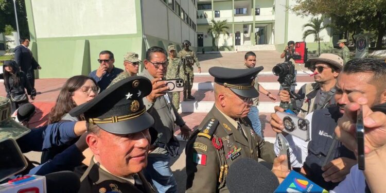 Nuevo comandante de la Novena Zona Militar llega a Sinaloa y guarda silencio sobre violencia y crimen organizado
