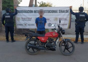 La Base de Operaciones Interinstitucional Navolato detuvo a un masculino que circulaba en una motocicleta robada; en otra acción, localizó un vehículo con reporte de robo