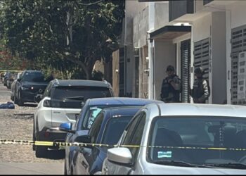 Localizan a hombre asesinado y envuelto en cobija en la colonia Chapultepec