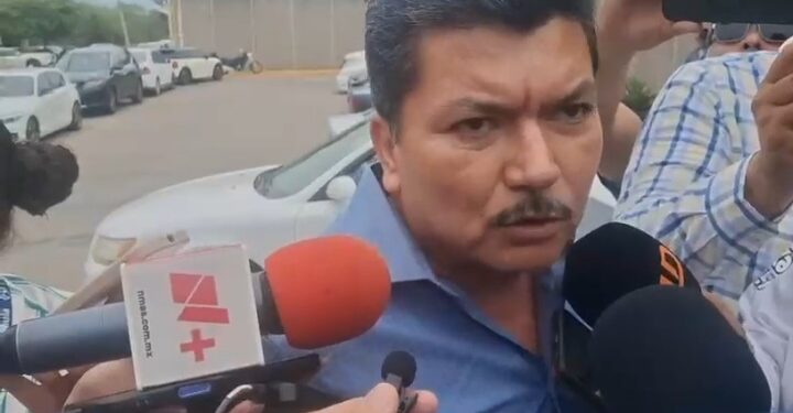 Marco Antonio Almanza Avilés se entrega a autoridades de Estados Unidos