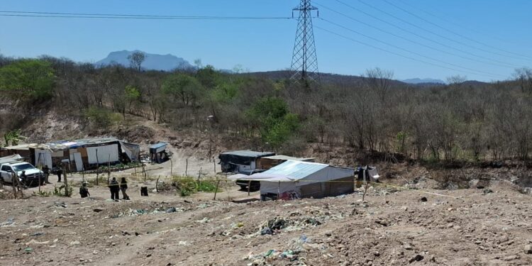Asesinan a balazos a un hombre desconocido en las inmediaciones del basurón municipal de Culiacán