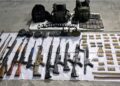 En Escuinapa, aseguran 12 armas largas, un aditamento lanzagranadas, cargadores, municiones y equipo táctico; además, es agredido con explosivos