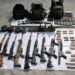 En Escuinapa, aseguran 12 armas largas, un aditamento lanzagranadas, cargadores, municiones y equipo táctico; además, es agredido con explosivos