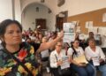Recibos de hasta 18 mil pesos desatan inconformidad; ciudadanos acuden a mesa de atención de la CFE en el Ayuntamieto de Culiacán
