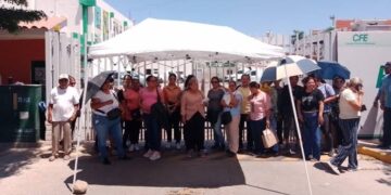 CFE denuncia a líder de Justicia Social tras protesta en oficinas de Guasave