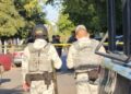 Detienen a tres presuntos robacarros tras despojo de camionetas de empresa avícola en Pericos
