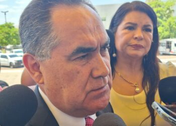 En su primer informe, Madueña alerta crisis financiera en la UAS y advierte riesgo de paro