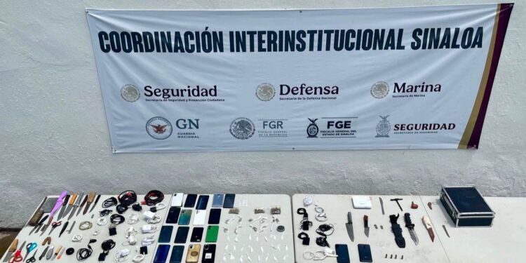Grupo Interinstitucional asegura equipos de comunicación, dosis de presunta droga, cartuchos y objetos punzocortantes en el Centro Penitenciario de Aguaruto