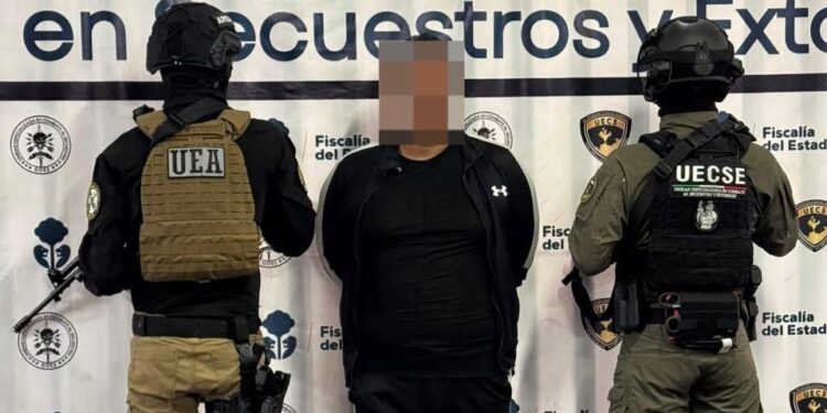 Fiscalía de Sinaloa ejecuta orden de aprehensión por secuestro agravado en colaboración con autoridades de Jalisco