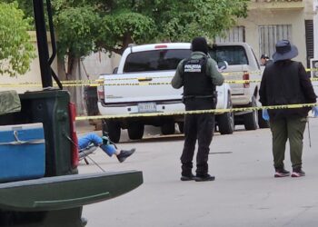 Asesinan a balazos a dos hombres en Urbivillas del Cedro, al norte de Culiacán