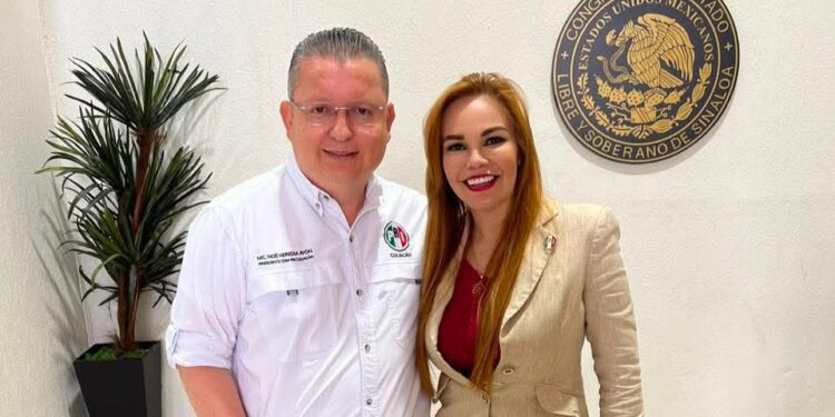 La colocación de una.corona en la casa de Paola Gárate es una amenaza: PRI