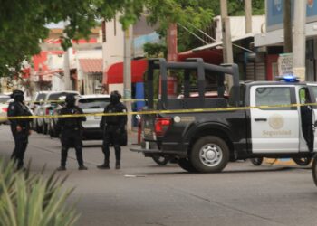 Mueren dos hombres tras ataque armado en la sindicatura de Aguaruto; llegaron sin vida al IMSS de Terranova
