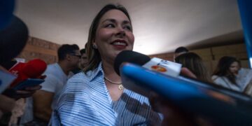 “Seguimos trabajando con la Comisión Federal de Electricidad para apoyar a las familias sinaloenses”, afirma Gobernadora Yeraldine Bonilla