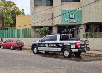 Atacan a balazos a joven en la colonia Independencia de Culiacán