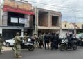 Grave joven tras ser atacado a balazos frente a una vivienda en renta en la colonia Francisco Villa