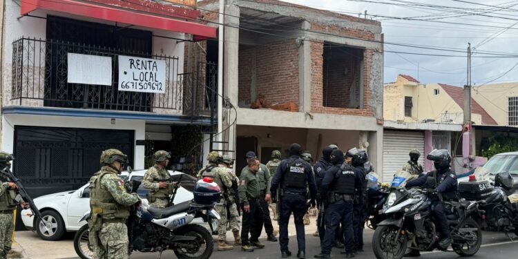 Grave joven tras ser atacado a balazos frente a una vivienda en renta en la colonia Francisco Villa