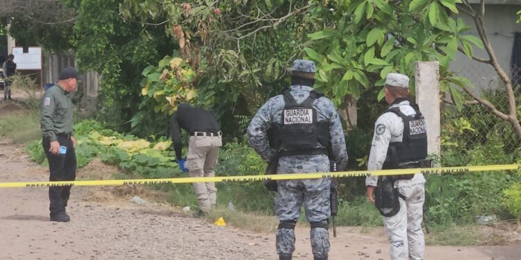 Atacan a balazos a vecino de Villa Juárez; permanece hospitalizado