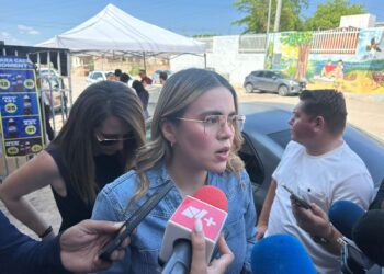 Ana Miriam Ramos asegura que seguirá al frente del Ayuntamiento; no hay funcionarios con licencia en busca de candidaturas
