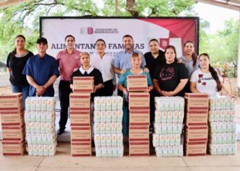 Gobierno de Badiraguato amplía padrón de beneficiarios del programa social municipal ‘Alimentando Familias’; el alcalde José Paz López visita la comunidad de Camotete